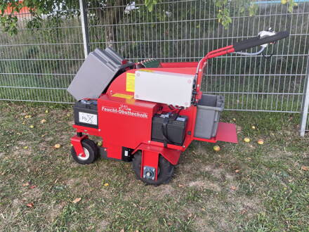 Elektrický zberač ovocia OB40 s vlastným pojazdom