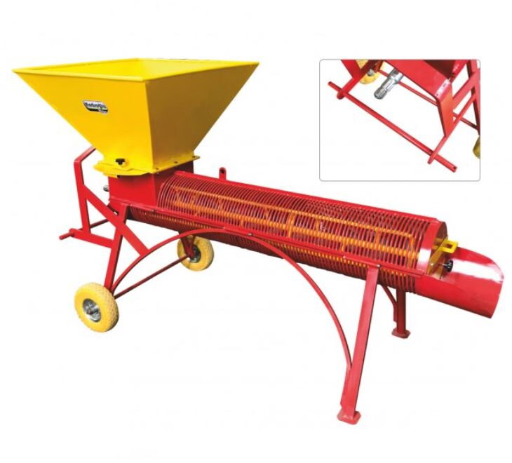 Lúpačka BKS200T na mandle s traktorovým napájaním