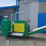 Stroj na oddeľovanie konope